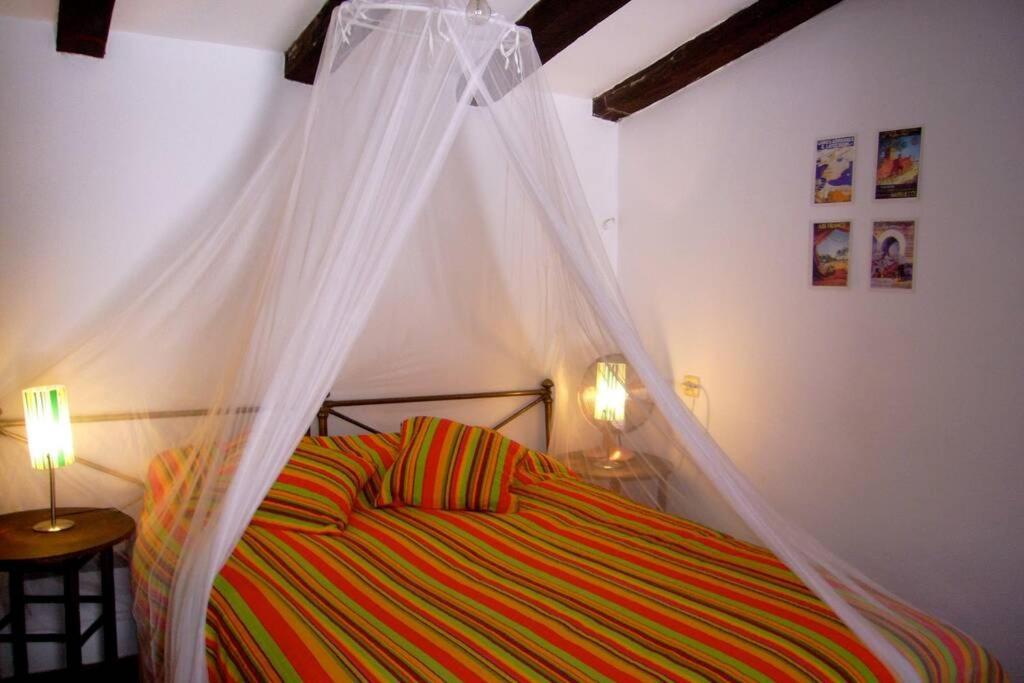 חימנה דה לה פרונטרה El Estudio - Beautiful Apartment In Historic Old Town מראה חיצוני תמונה