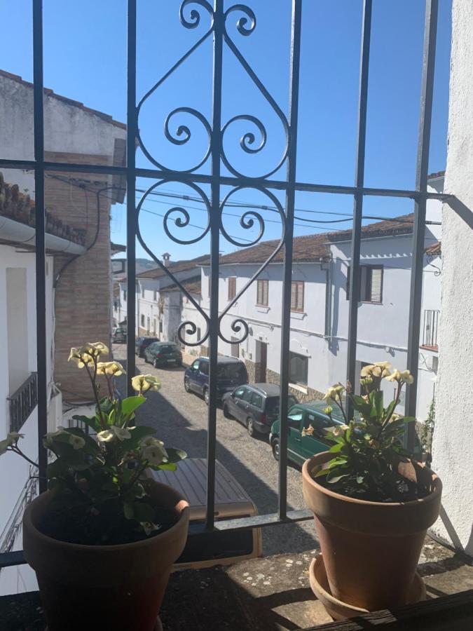 חימנה דה לה פרונטרה El Estudio - Beautiful Apartment In Historic Old Town מראה חיצוני תמונה
